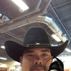 Meet your Posher, Liam